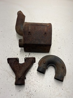 96 1996 Ski Doo Skandic 500 Rotax 500 OEM Exhaust Manifold Muffler Silencer READ
