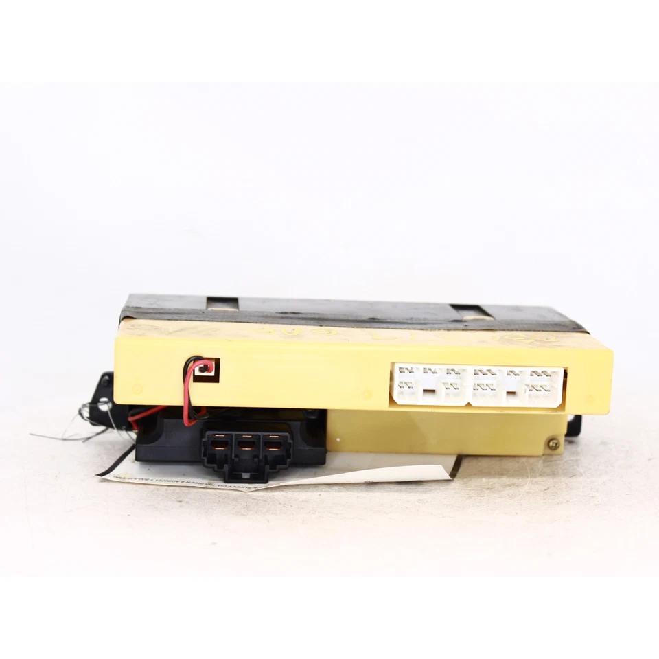 1994 Mazda 626 Temperature Control Unit Part Number - 655-50701B - Image 3 of 4