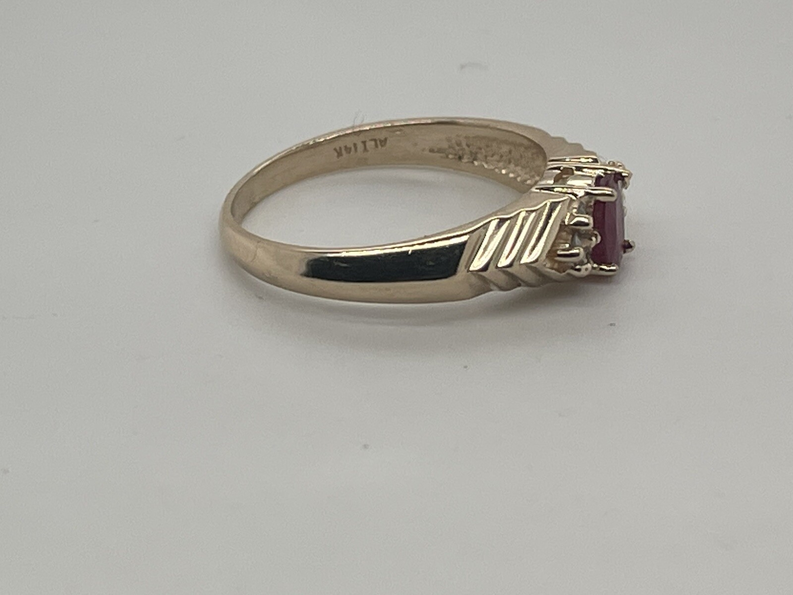 14k Yellow Gold .60  Ct Oval Ruby and Diamond Acc… - image 11