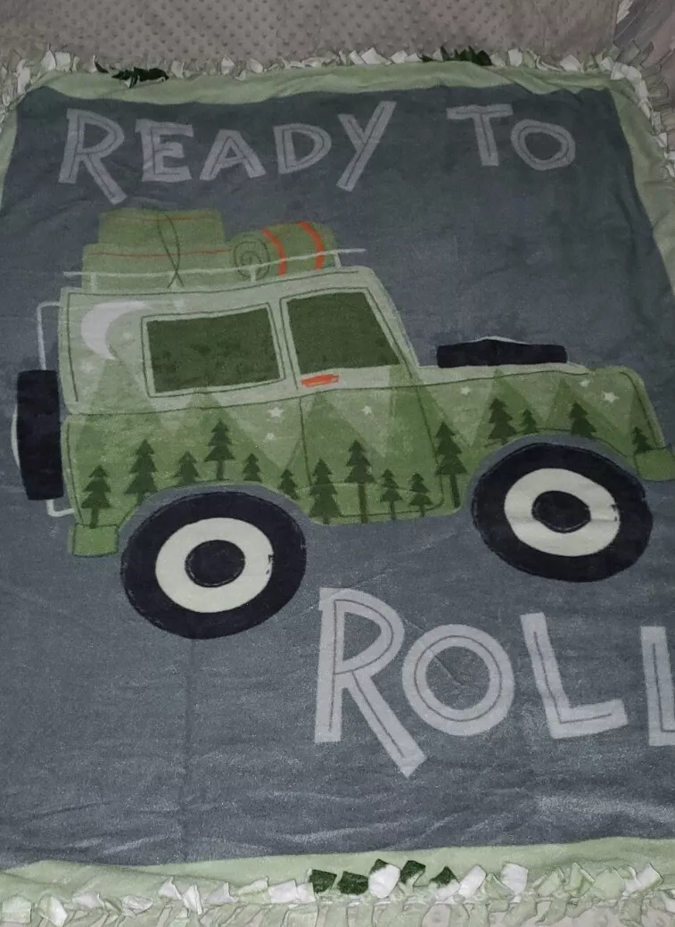 JEEP Truck 4 Wheeling Fleece Handmade Soft Tie Blanket Large Throw