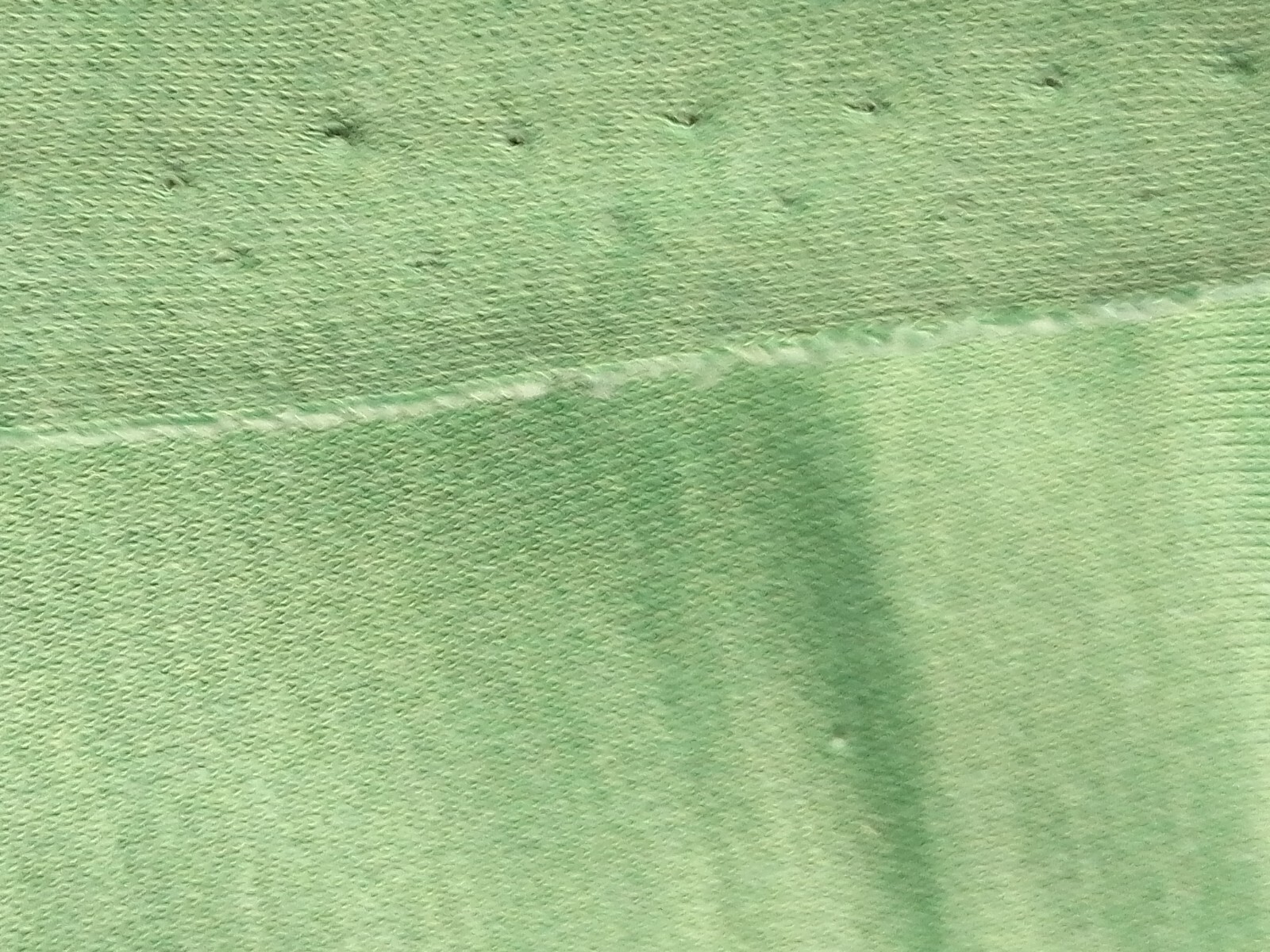 Cotton Jersey T Shirt Fabric Green 2 Way Stretch 170cm W x 3.2