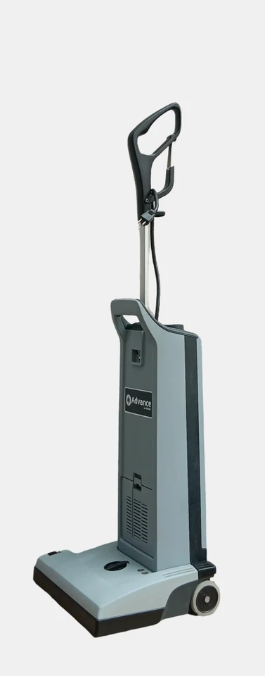 NILFISK ADVANCE SPECTRUM 15D DOBLE MOTOR HEPA COMERCIAL VACÍO GRADO DE LIMPIEZA Foto 3 de 4