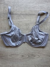 Wacoal Gray Underwire Bra with Subtle Dot Texture