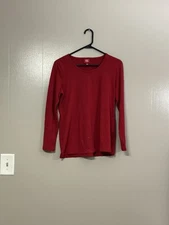 Family PJS Macys Red Long Sleeve Woman’s Medium Top        C87