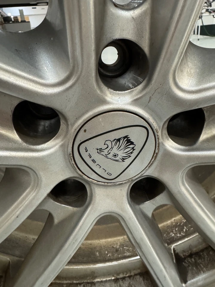 4 Winterreifen 215/55R17 Hankook mit Felgen - Bild 3 von 4