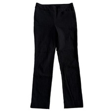 Chico's Black Textured Ripple Slim Leg Pull On Pants (Chico's 00R) US 2R Stretch
