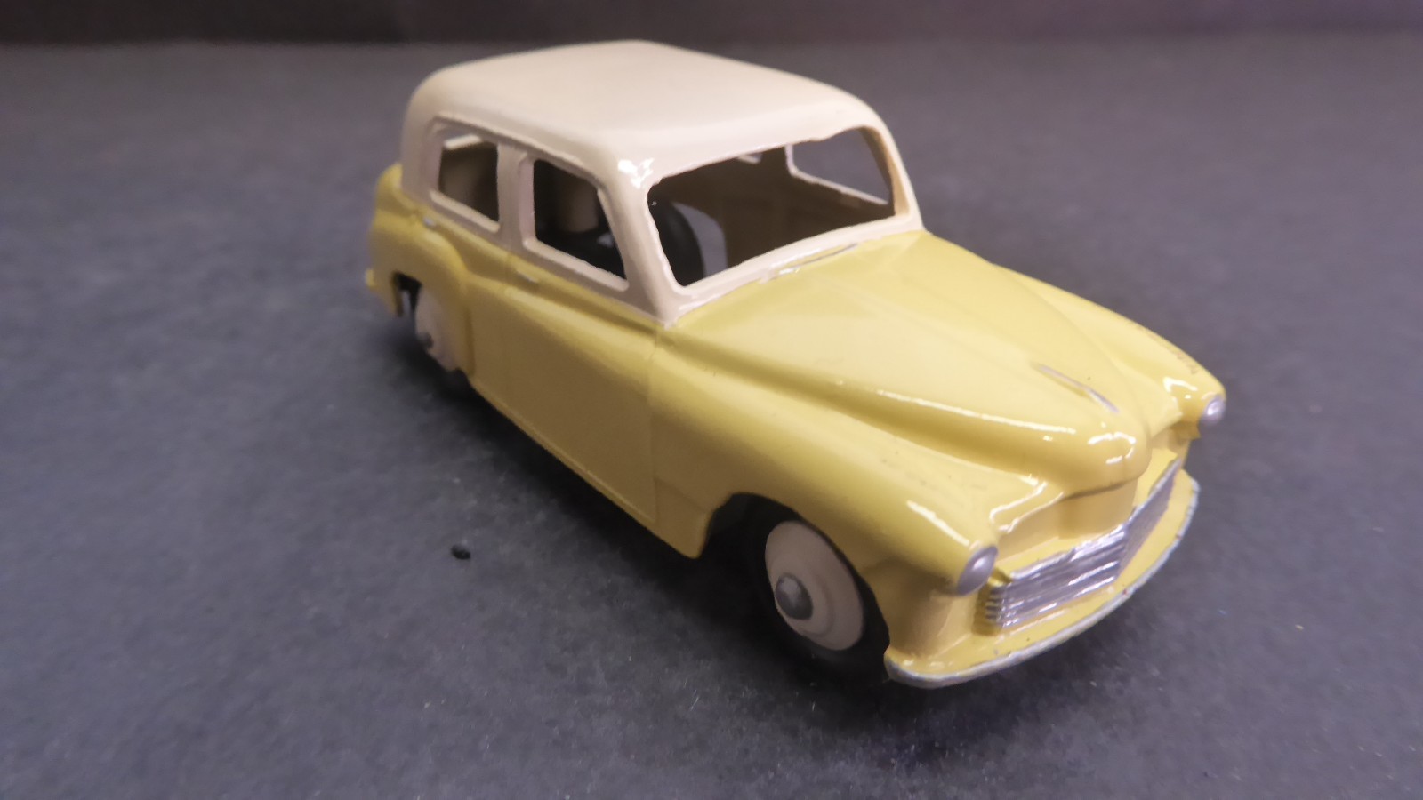 A boxed Dinky Toys No.154 blue and red Hillman Minx, M, box Ex plus