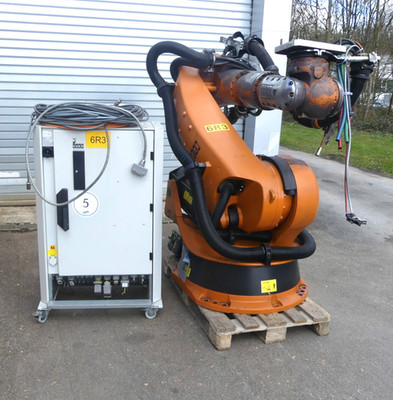 KUKA ROBOTER KR 240 L210-2 2000 + Steuerung KR C2 ed05 B.j 2007