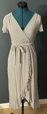 Love Delirious Maternity Women s Size Small Gray White Stripe Short Sleeve Dress