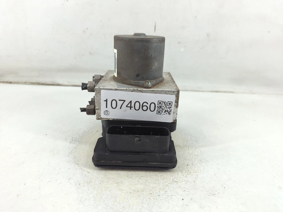 Módulo de control de bomba ABS Dodge Durango 2014-2015 EF823 Foto 4 de 4