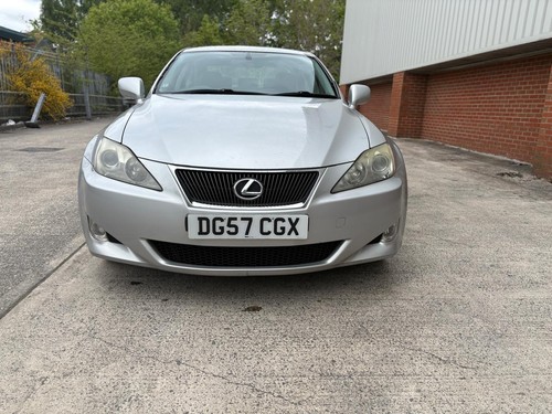 2007 Lexus IS 220d 4dr SALOON Diesel Manual - Picture 3 of 20