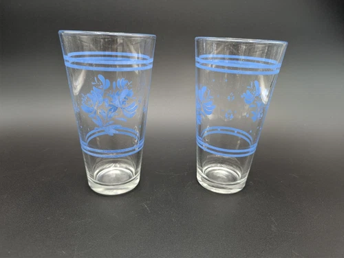 Set of 2 Vintage Pfaltzgraff Large Yorktowne Blue Tumblers 6 3/4” Tall 20 Oz