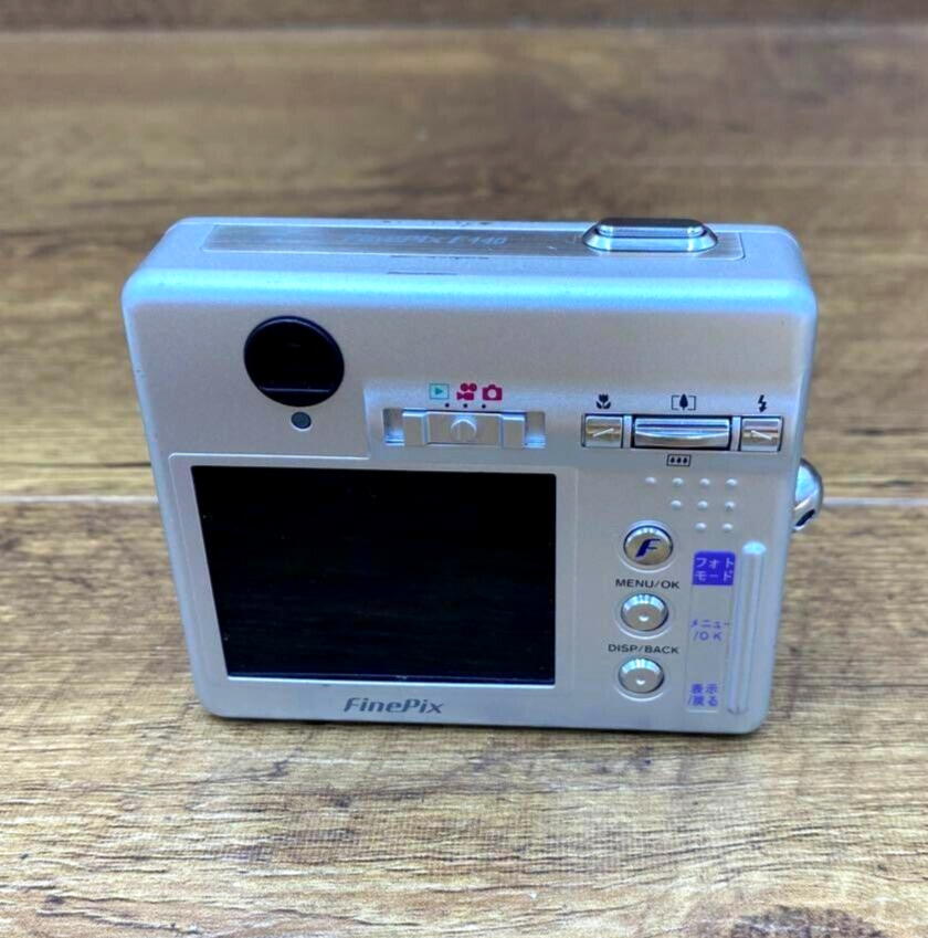 FUJIFILM FinePix F440 Compact Digital Camera | eBay