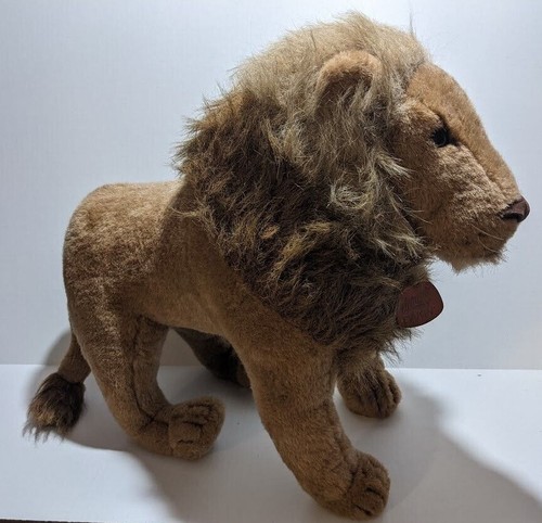 dakin stuffed lion