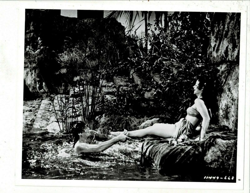 SUPER RARE!! 8X10 1949 ORIGINAL SAMSON & DELILAH HEDY LAMARR-VICTOR MATURE PHOTO