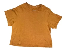 NEW Women's SET Active Basics Tee Size Small $50 MSRP Active Performance