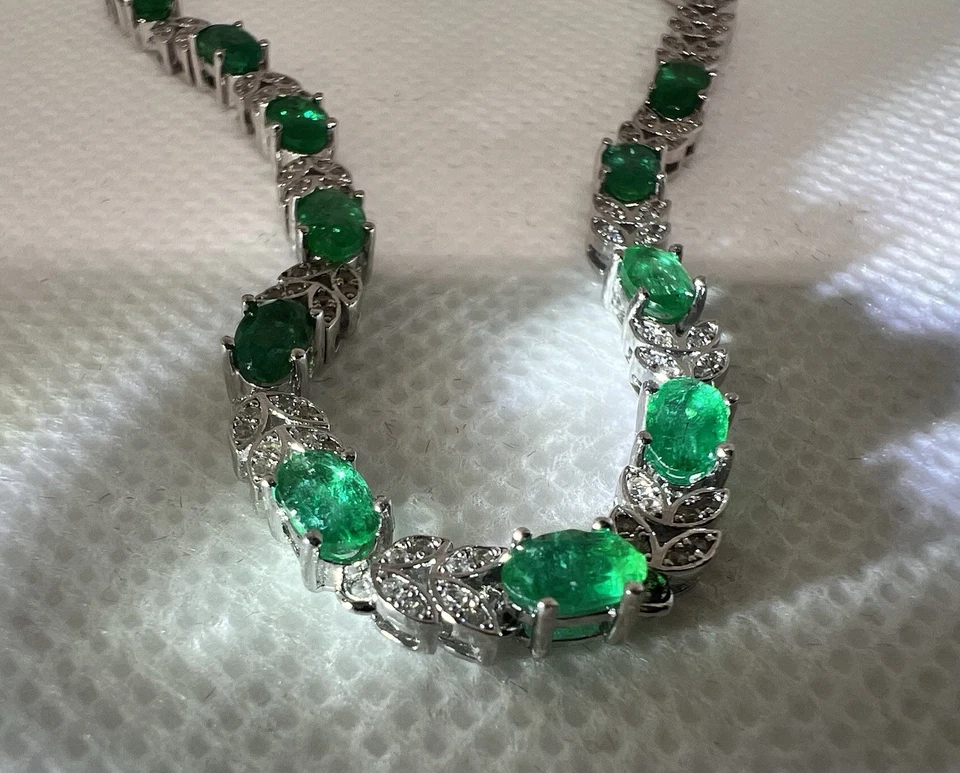 Pulsera Esmeralda Natural Genuina 2.82 Ct Verde Vivo Ojo Limpio Hoja Diseño 7.07g Foto 3 de 4