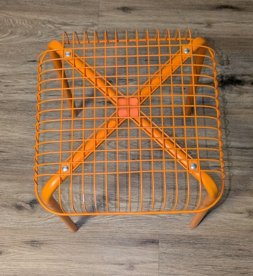 【新品未開封】VÄSTERÖN オレンジ スツール IKEA VÄSTERÖN Orange Stool Vintage Metal Wire Stool Vasteron | eBay