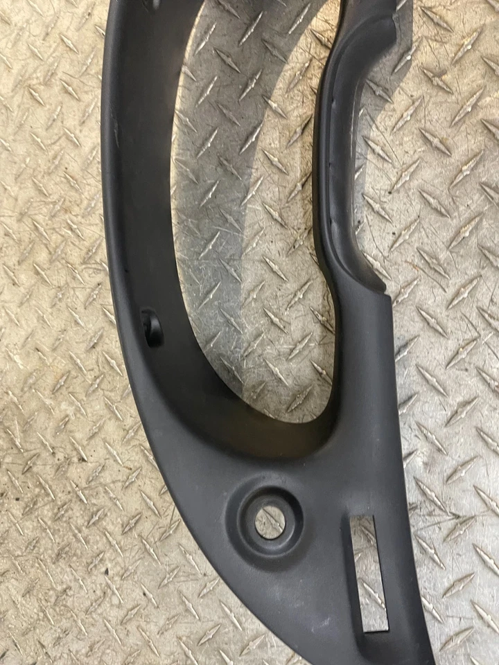 Ford Mustang 1994-2004 velocímetro racimo bisel embellecedor negro F4ZZ-63044D70-A OEM Foto 3 de 4