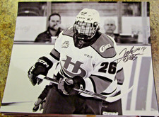 JAKE EVANS SIGNED 8x10 GLOSSY PHOTO LETHBRIDGE HURRICANES 2028 NHL DRAFT (B)
