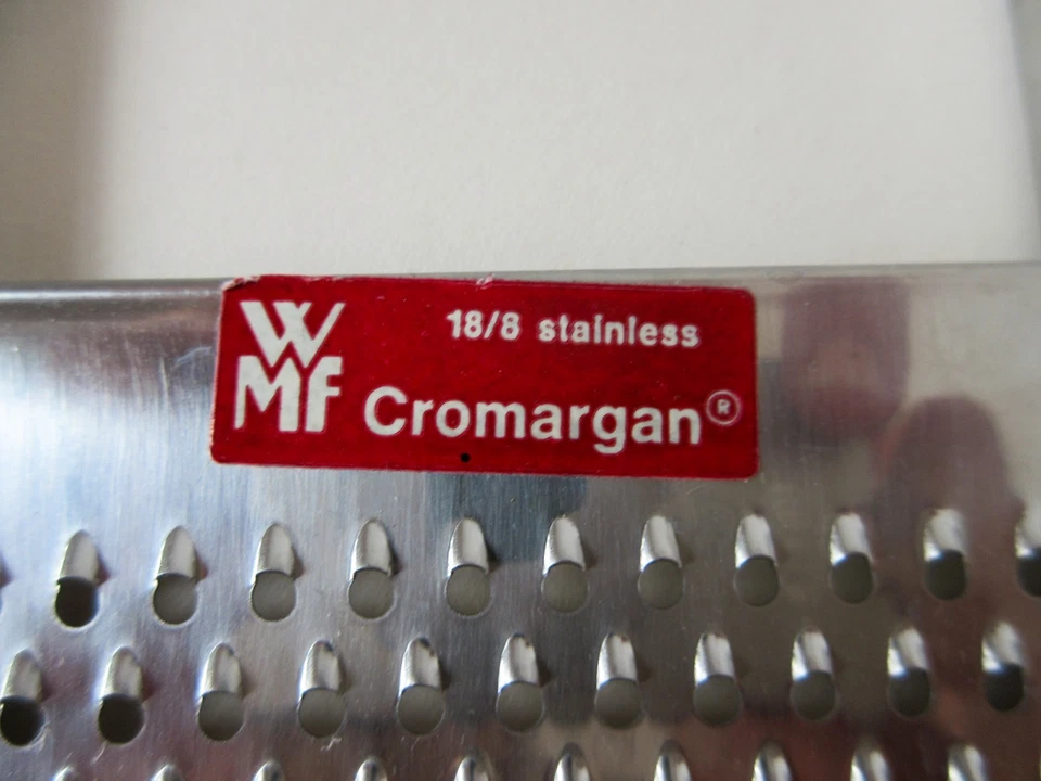 Universalreibe Cromargan, Obst Gemüse Käse, Reibe - fein und grob - Hobel WMF - Bild 4 von 4