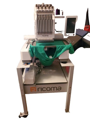 ーーーーーtadao 1229. ーーーーー Lasko Portable Digital Ceramic Tower Heater with Remote Control