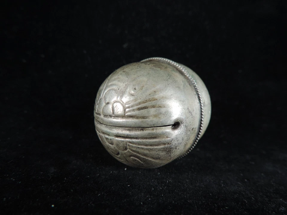 Campana astilla tibetana vintage de Japón con hermoso sonido campana japonesa Foto 3 de 4