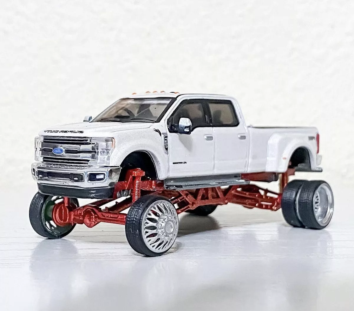 Real heavy duty Lifted Fords  Lifted ford trucks, Lifted trucks