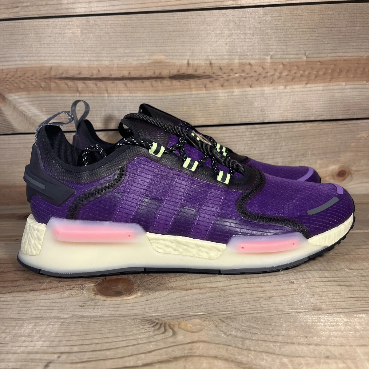 Adidas outlet nmd Violet