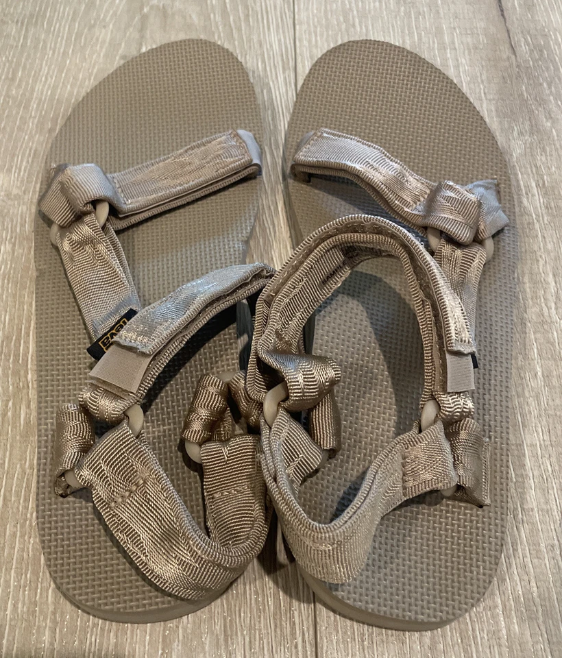 Sandalias Teva Hombre Tostadas Talla 9 F30 (Muestras) Nuevas Sin Etiquetas Foto 4 de 4