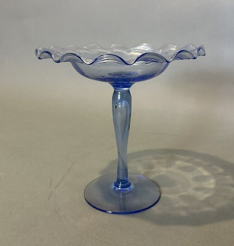 Vintage Steuben Art Glass Ruffled Rim Compote Bowl with Threading & Bubbles - Picture 8 of 9