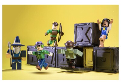 NEW 2022 ROBLOX Action Figure Series 9 Mystery Blind Figure Boxes