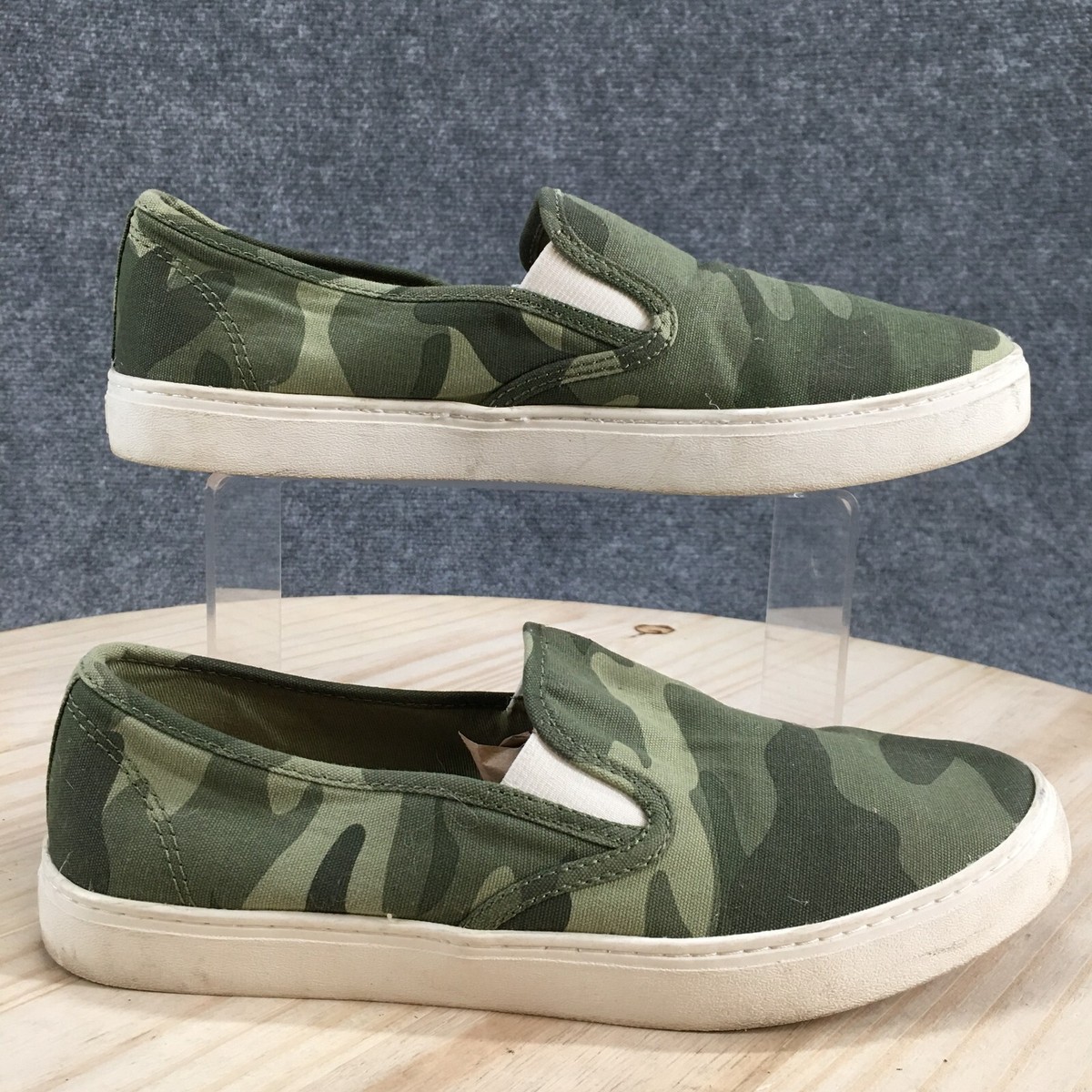Stylish Camouflage Slip-On Loafers Vermont House Shoes®: Premium Italian Veg-Tan Camo Loafers  main image 4