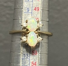 14K massiver Gelbgold 4 Diamanten 2 Opale Damenring Größe 5,75 WOW 3,23 Gramm!