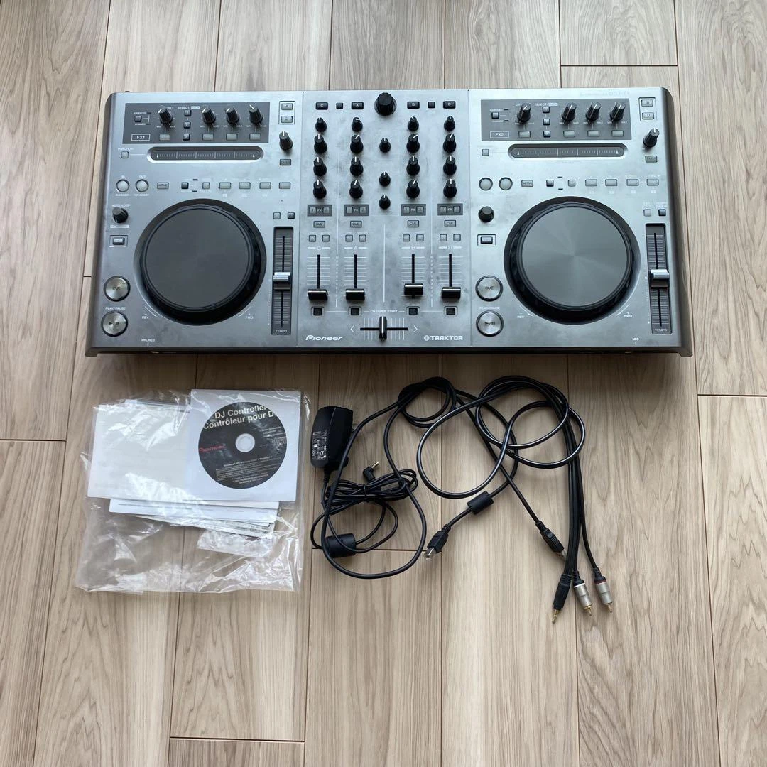 Pioneer DDJ-T1 DJコントローラー 特別配送 - alkanana.sa
