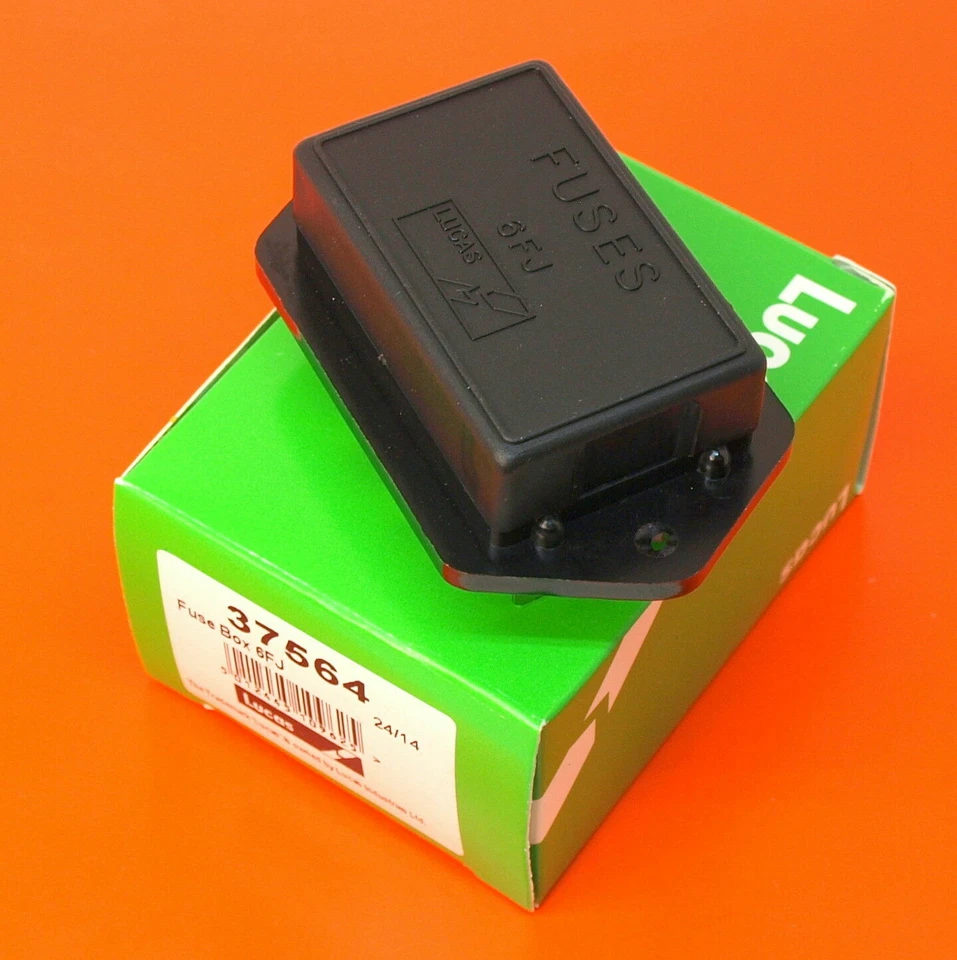 Lucas 4 Way Fuse Box Holder 37564 6FJ Bulkhead For Mini Cooper S Classic Car - Image 2 of 4