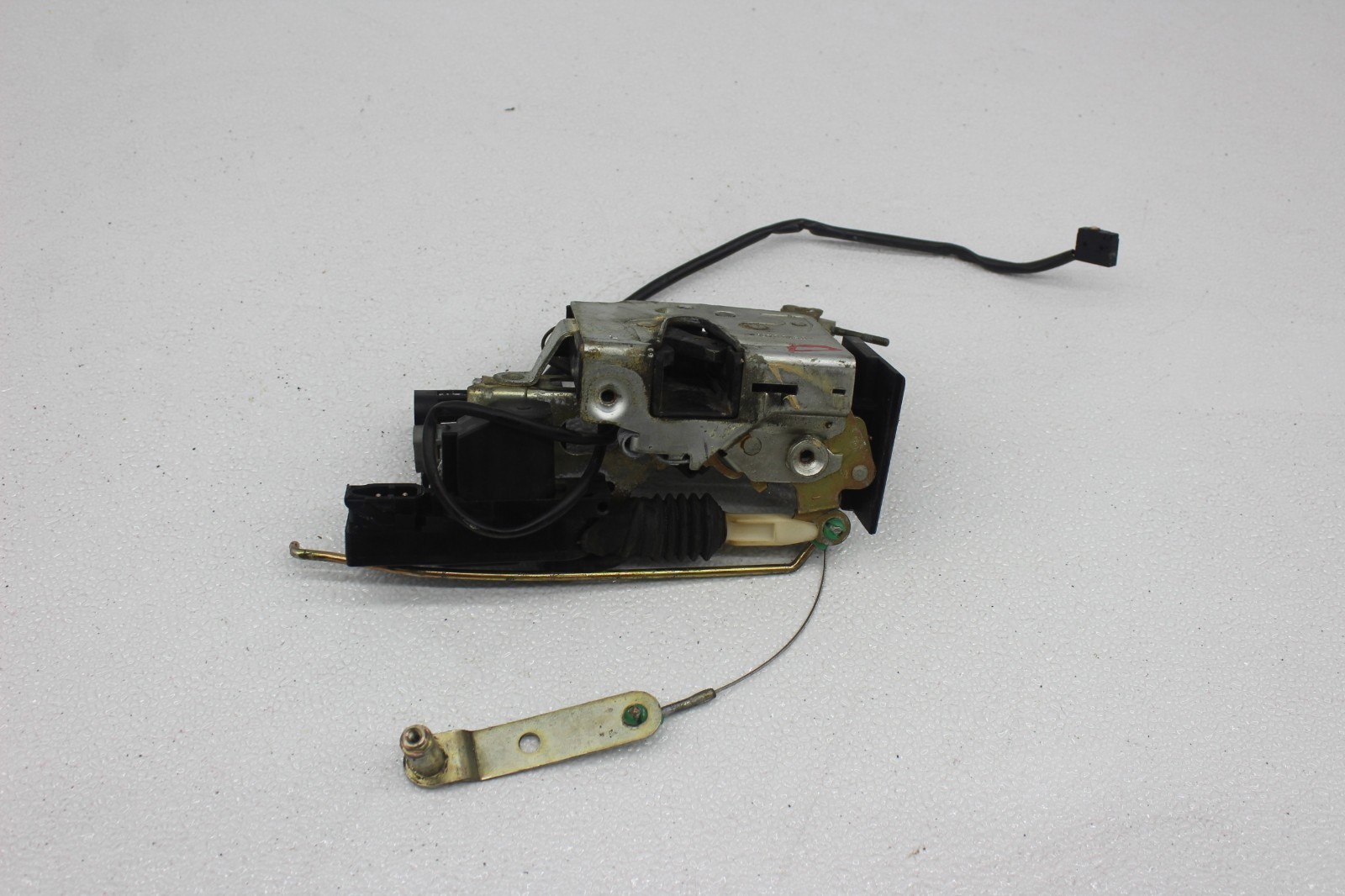 99-01 FERRARI 456 M DRIVER SIDE DOOR LOCK
