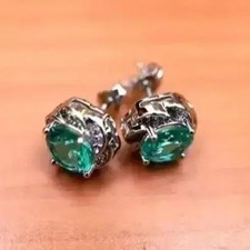 Emerald Earrings, 1.3cm, Unused, Elegant Jewelry for Special Occasion