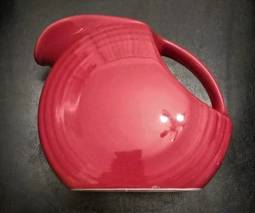 FIESTAWARE Fiesta LARGE DISC PITCHER Red VINTAGE Pre 1973 NO Chips cracks