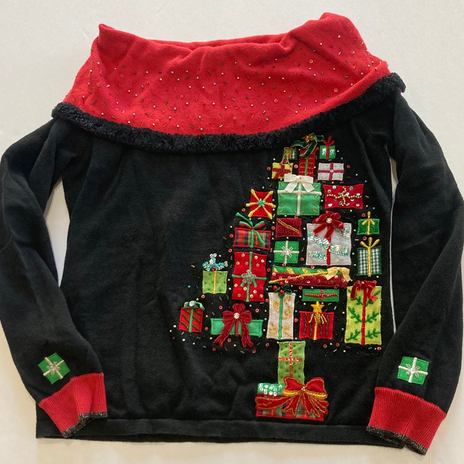 Berek Christmas Lightweight Sweater Maximalist Beaded Embroidered Presents Sz S