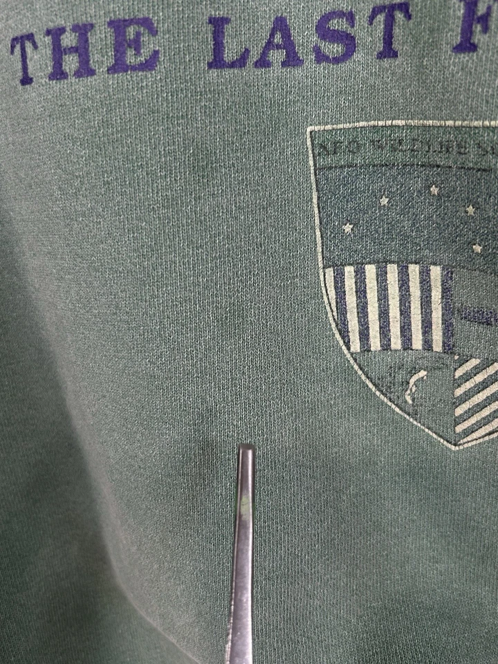 Sudadera De Colección American Eagle Alaska Oso Polar Cuello Redondo Años 90 EE. UU. Envejecida Med Foto 4 de 4