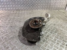 Mercedes-Benz GLE AMG (W166 - C292) 2017 Links Radnabe Vorderrad 16609 UTO44064