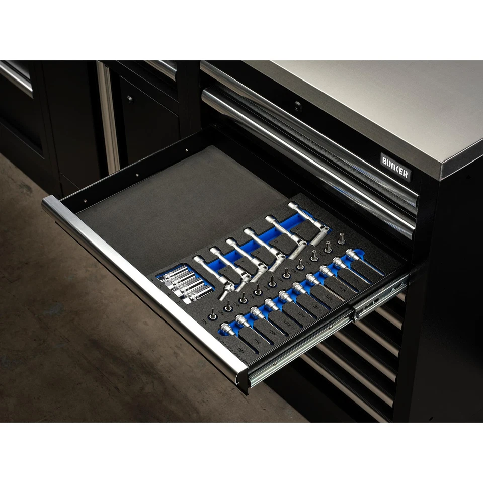 BUNKER Spark and Glow Plug Socket Set in EVA Foam Inlay 3/8" 20 Piece 29713 - Image 3 of 3