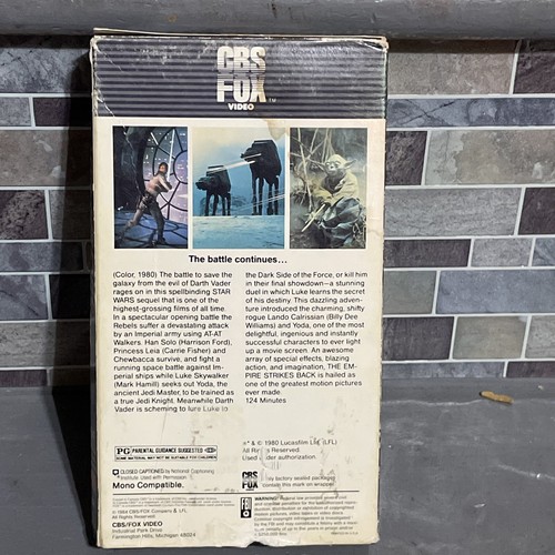 STAR WARS “EMPIRE STRIKES BACK” Vhs 84/FOX Original/ First Edition Book & More - Picture 4 of 4