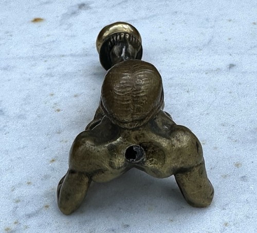 Antique bronze wax seal in depicting a Greek man/ atlete. - Picture 12 of 13