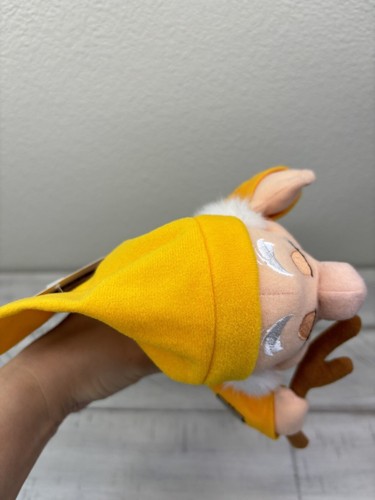 Vintage 1999 SEGA Disney Snow White Seven Dwarfs Happy Plush w/Tags - Picture 6 of 10