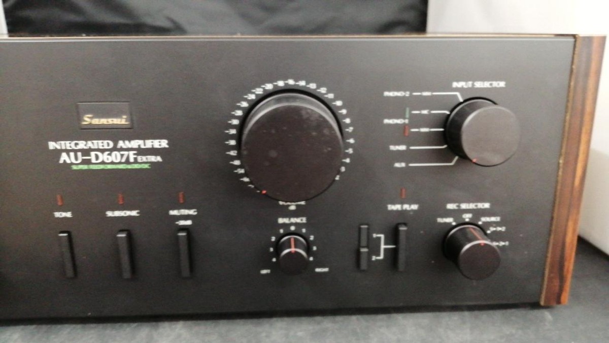 ◆◇Ｓａｎｓｕｉ　ＡＵ－Ｄ６０７Ｆextra　【動作品　美品】◇◆ Sansui AU-D607F EXTRA Integrated Amplifier Good Condition