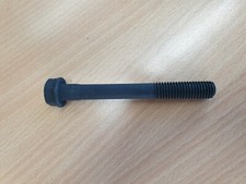 Zylinderkopfschraube - John Deere 2040, 2040S, 2140, 3040, 3140, 3640, 1350,1550