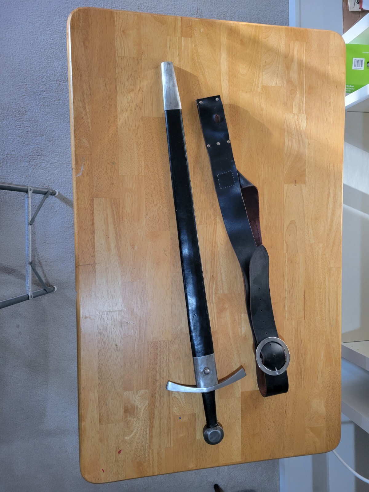 Windlass Steelcrafts Classic Medieval Sword Oakshott Type X W RH Draw