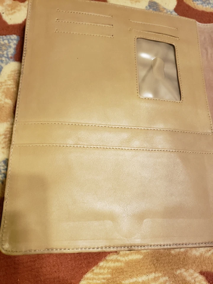 Funda tipo folio de cuero multicolor para iPad eTablet TORY BURCH. Foto 4 de 4